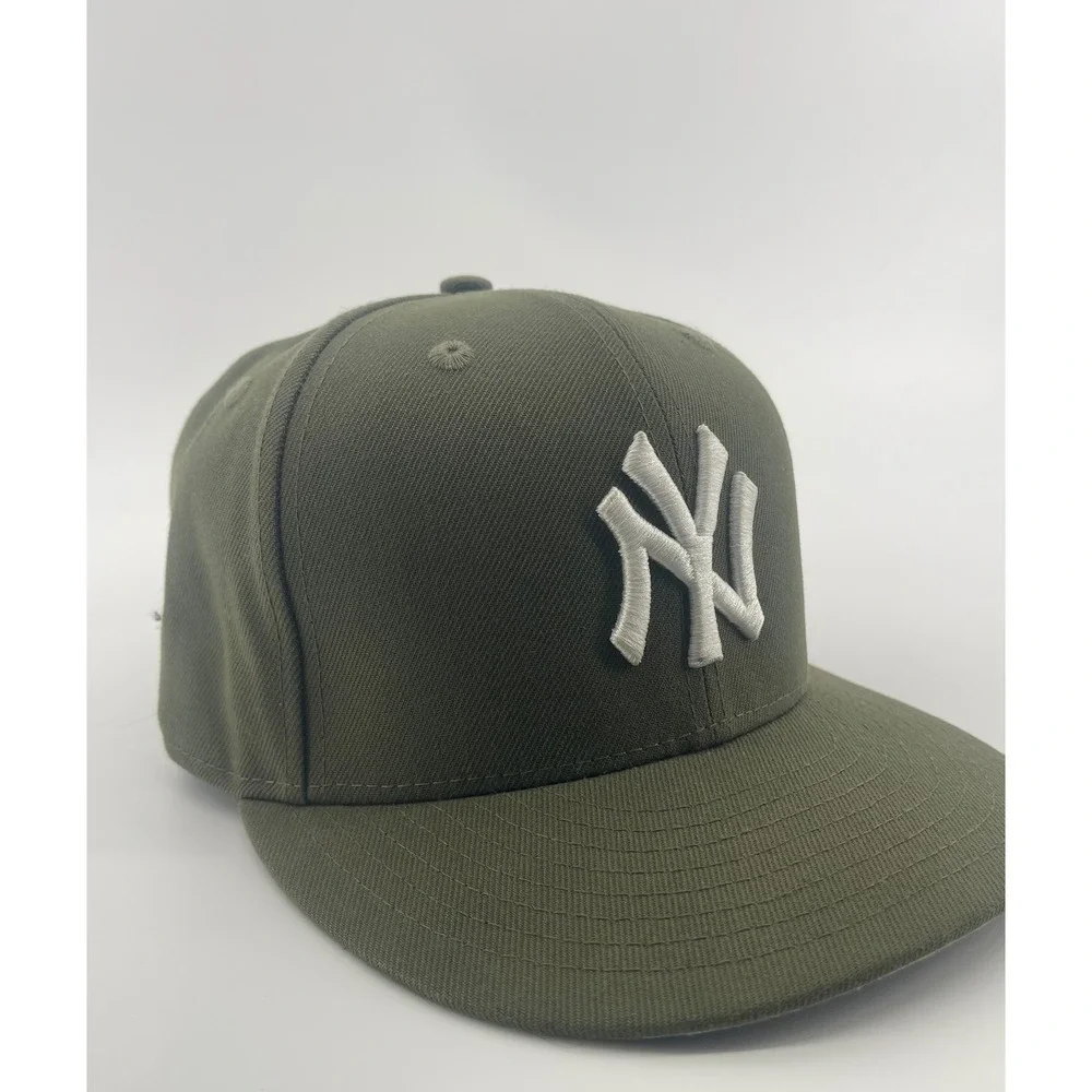New York Yankees New Era Hat Mens 7 1/4 Olive Green 59FIFTY Fitted MLB Cap